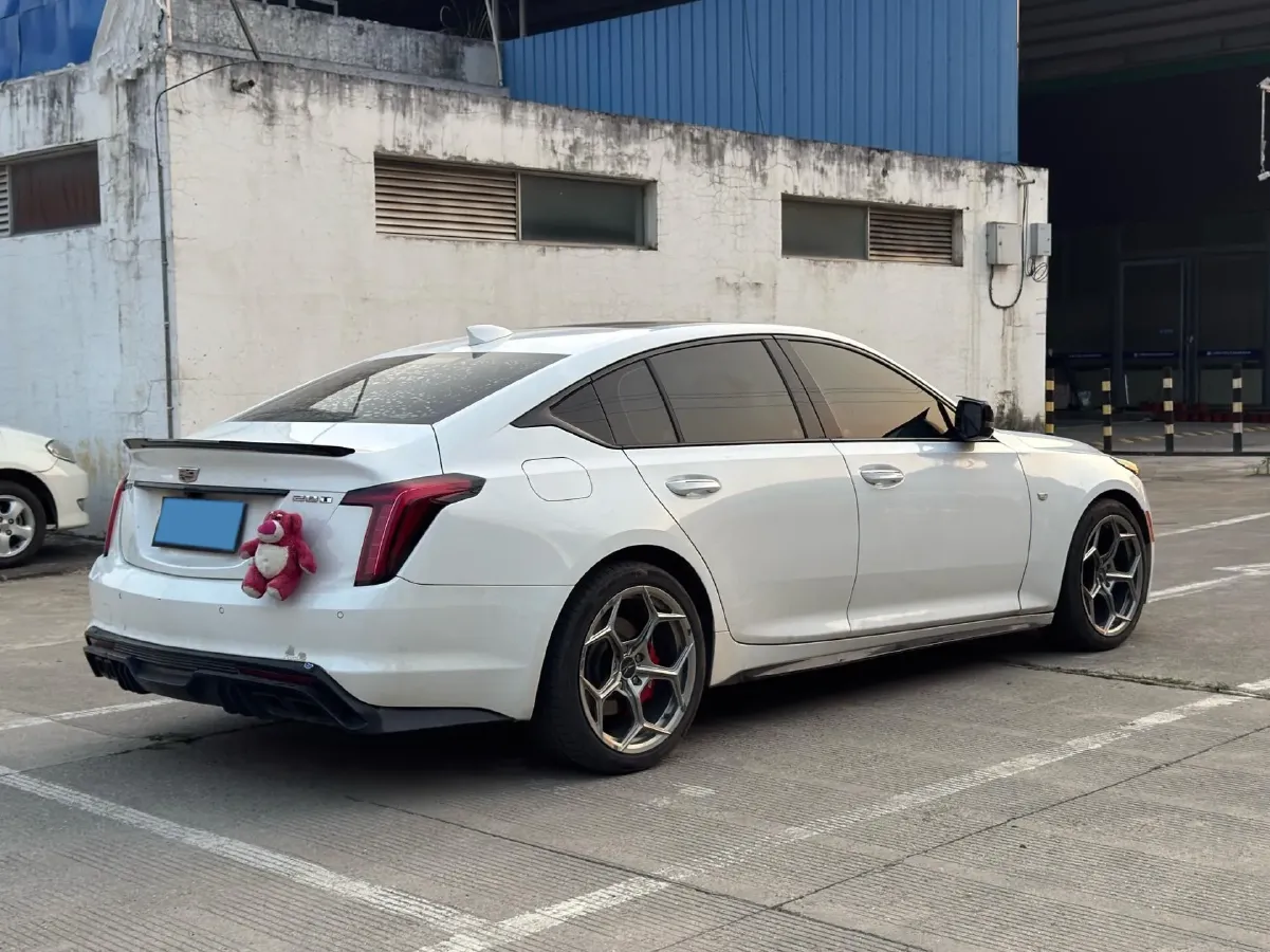 2021 Cadillac CT5 2.0T 237HP L4 10AT,autocango,china used car exporter,china ev exporter,chinese used car exporter,chinese used ev exporter