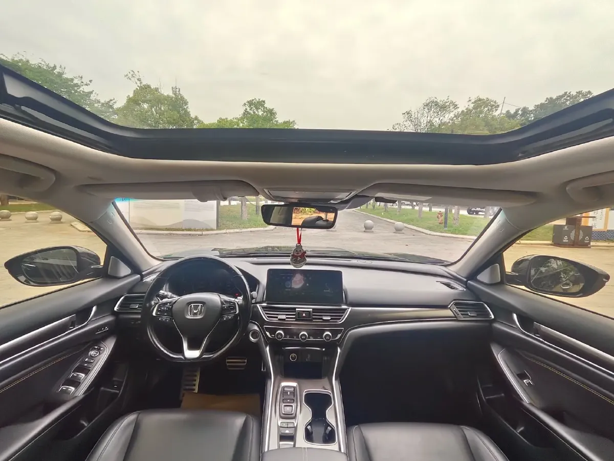 2022 Honda Accord 2.0L 146HP L4 E-CVT Hybrid,autocango,china used car exporter,china ev exporter,chinese used car exporter,chinese used ev exporter