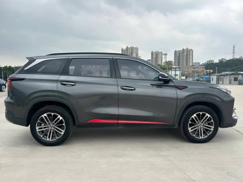 2021 ChangAn CS75 Plus 1.5T 178HP L4 6AT,autocango,china used car exporter,china ev exporter,chinese used car exporter,chinese used ev exporter