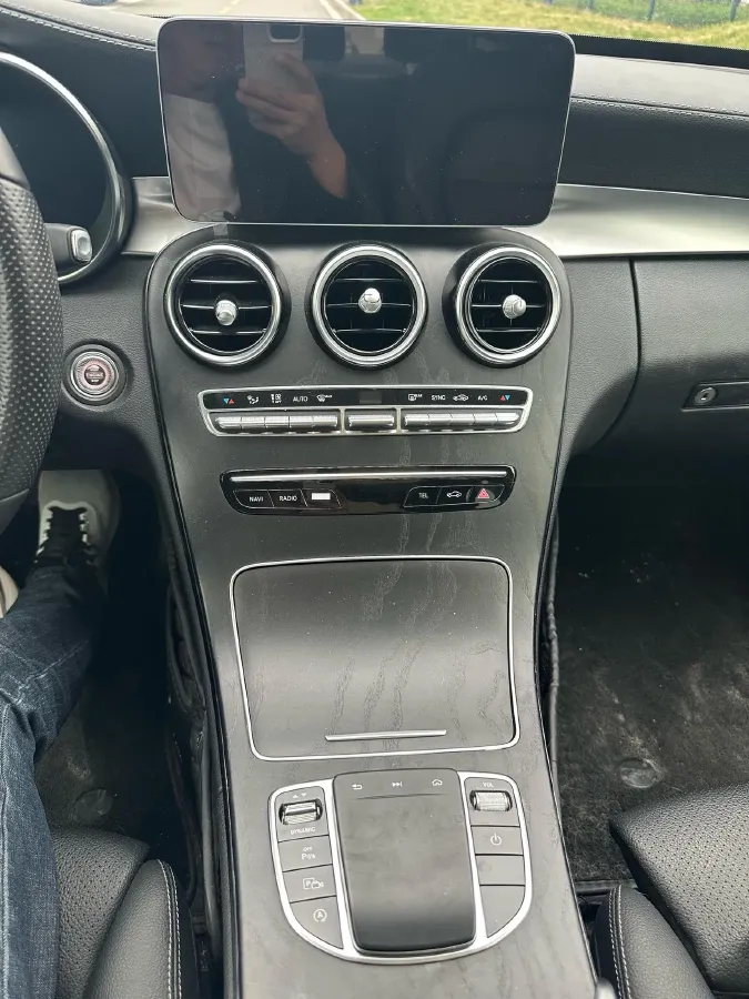 2020 Mercedes-Benz C Class 1.5T 184HP L4 9AT,autocango,china used car exporter,china ev exporter,chinese used car exporter,chinese used ev exporter