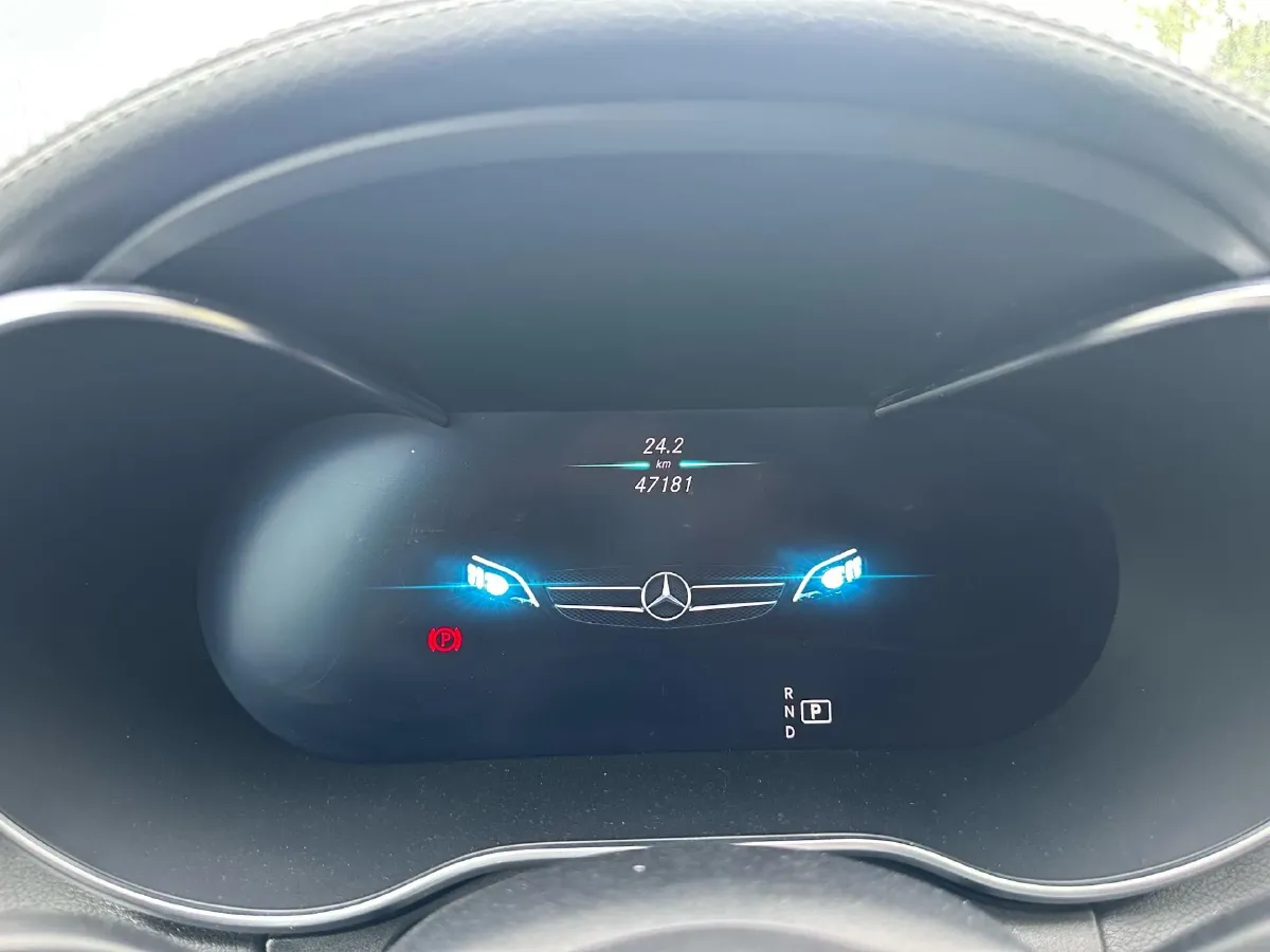 2020 Mercedes-Benz C Class 1.5T 184HP L4 9AT,autocango,china used car exporter,china ev exporter,chinese used car exporter,chinese used ev exporter