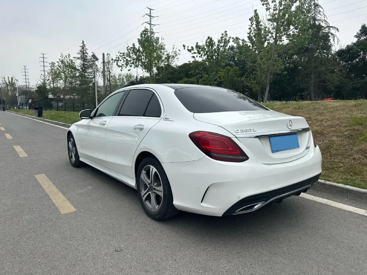 2020 Mercedes-Benz C Class 1.5T 184HP L4 9AT,autocango,china used car exporter,china ev exporter,chinese used car exporter,chinese used ev exporter