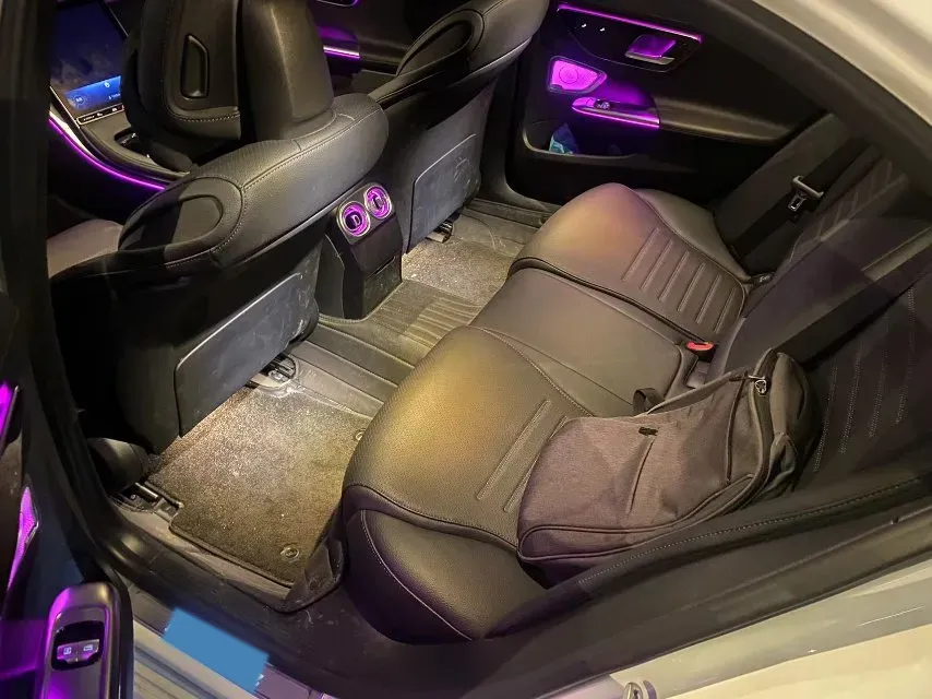 2024 Mercedes-Benz C Class 1.5T 204HP L4 9AT,autocango,china used car exporter,china ev exporter,chinese used car exporter,chinese used ev exporter