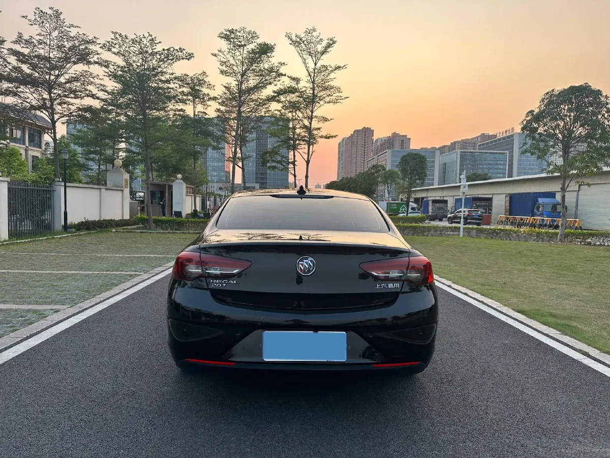 2019 Buick Regal 1.5T 170HP L4 9AT,autocango,china used car exporter,china ev exporter,chinese used car exporter,chinese used ev exporter