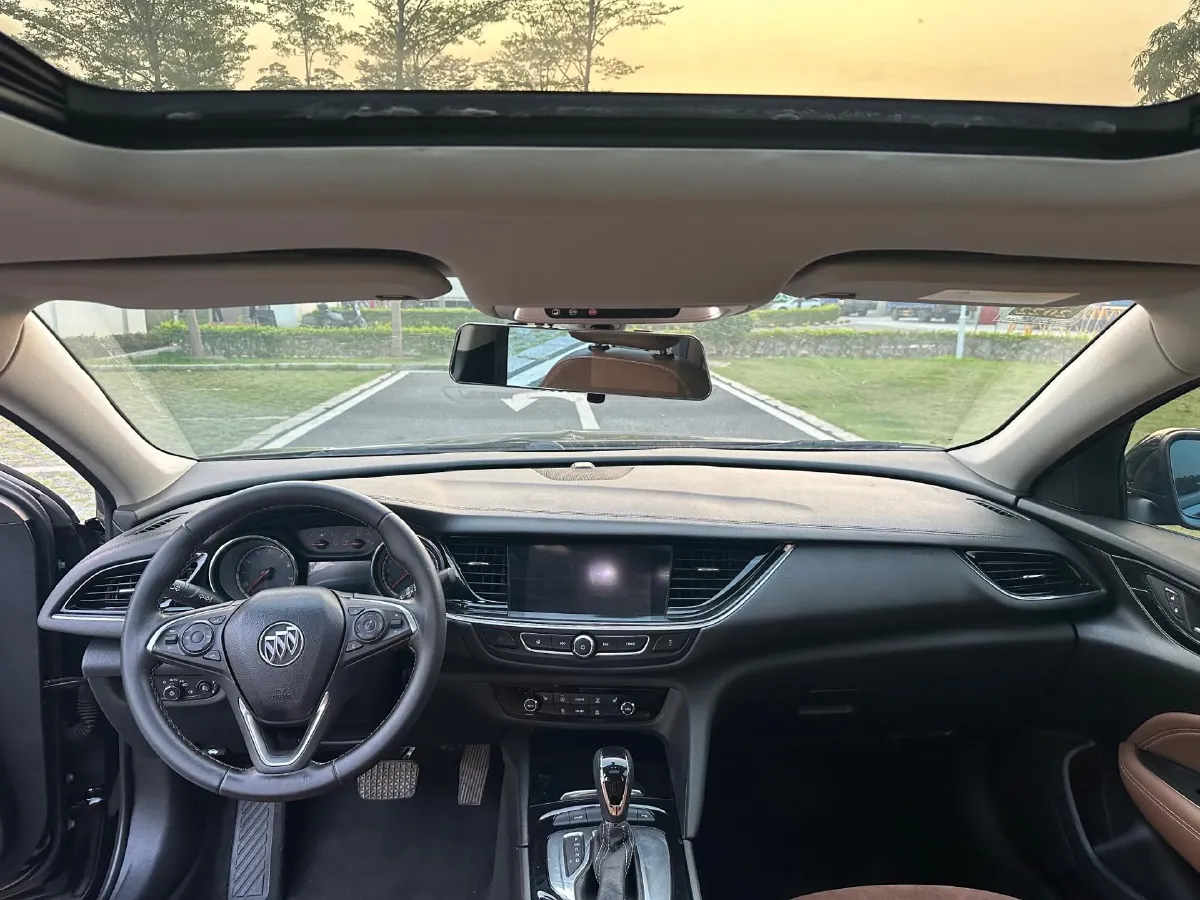 2019 Buick Regal 1.5T 170HP L4 9AT,autocango,china used car exporter,china ev exporter,chinese used car exporter,chinese used ev exporter