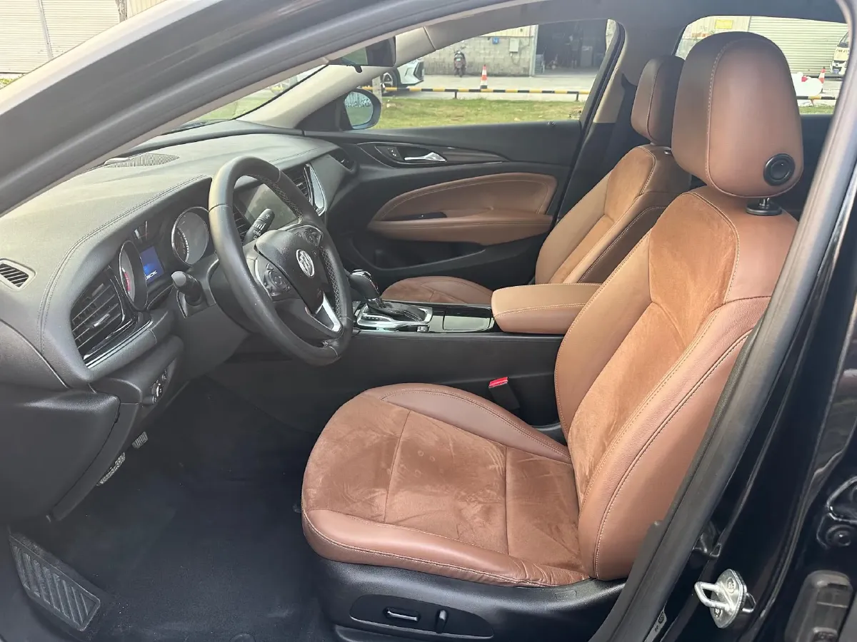 2019 Buick Regal 1.5T 170HP L4 9AT,autocango,china used car exporter,china ev exporter,chinese used car exporter,chinese used ev exporter