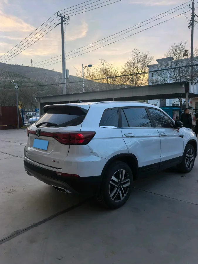 2024 ChangAn CS75 1.5T 188HP L4 7DCT,autocango,china used car exporter,china ev exporter,chinese used car exporter,chinese used ev exporter
