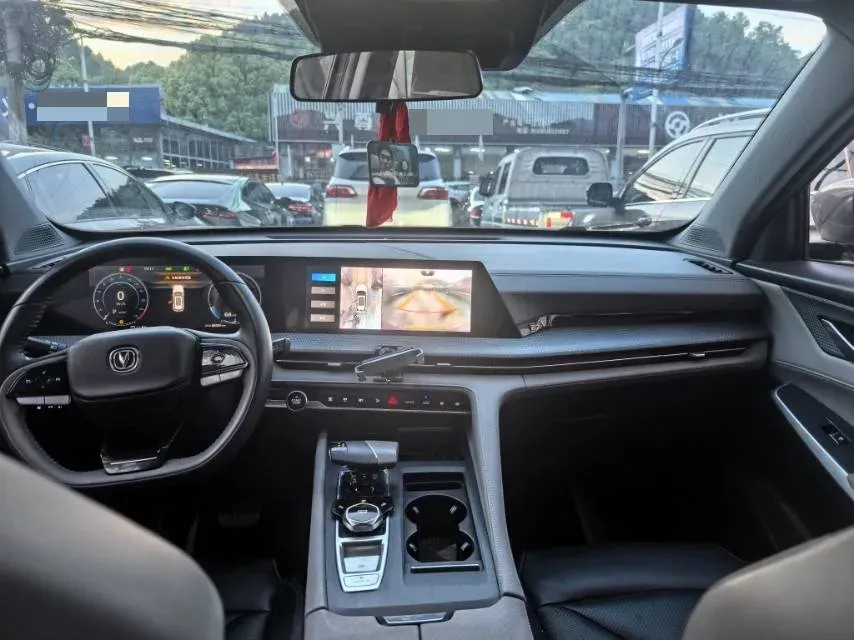 2022 ChangAn CS75 Plus 1.5T 188HP L4 8AT,autocango,china used car exporter,china ev exporter,chinese used car exporter,chinese used ev exporter