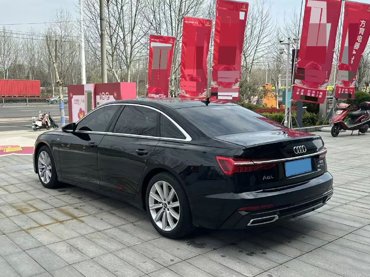 2022 Audi A6L 2.0T 224HP L4 7DCT,autocango,china used car exporter,china ev exporter,chinese used car exporter,chinese used ev exporter