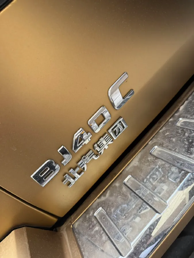 2023 Beijing BJ40 2.0T 224HP L4 8AT,autocango,china used car exporter,china ev exporter,chinese used car exporter,chinese used ev exporter