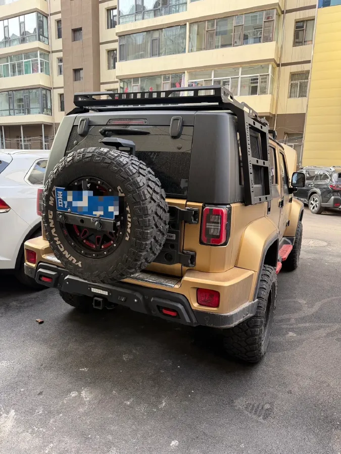 2023 Beijing BJ40 2.0T 224HP L4 8AT,autocango,china used car exporter,china ev exporter,chinese used car exporter,chinese used ev exporter