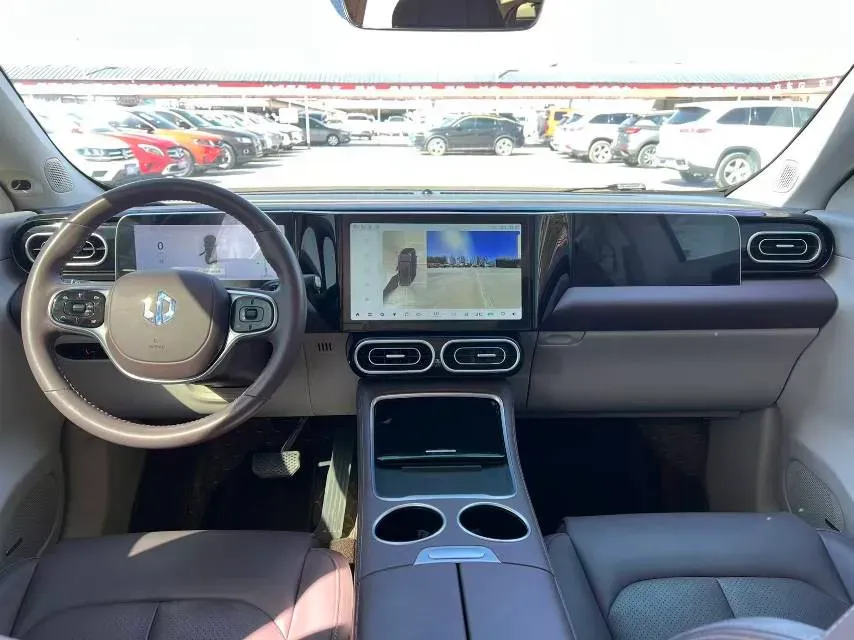 2023 Leapmotor C11 BEV 69.2KWH,autocango,china used car exporter,china ev exporter,chinese used car exporter,chinese used ev exporter