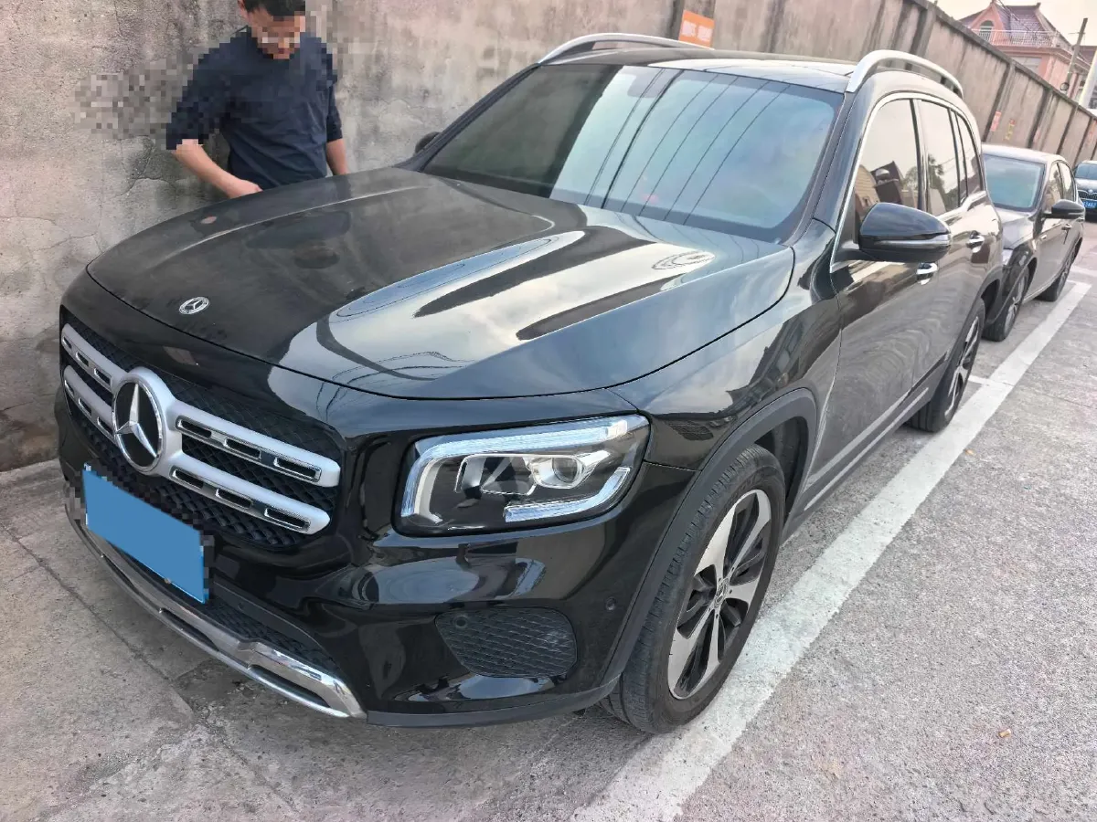 2023 Mercedes-Benz GLB Class 2.0T 190HP L4 8DCT,autocango,china used car exporter,china ev exporter,chinese used car exporter,chinese used ev exporter