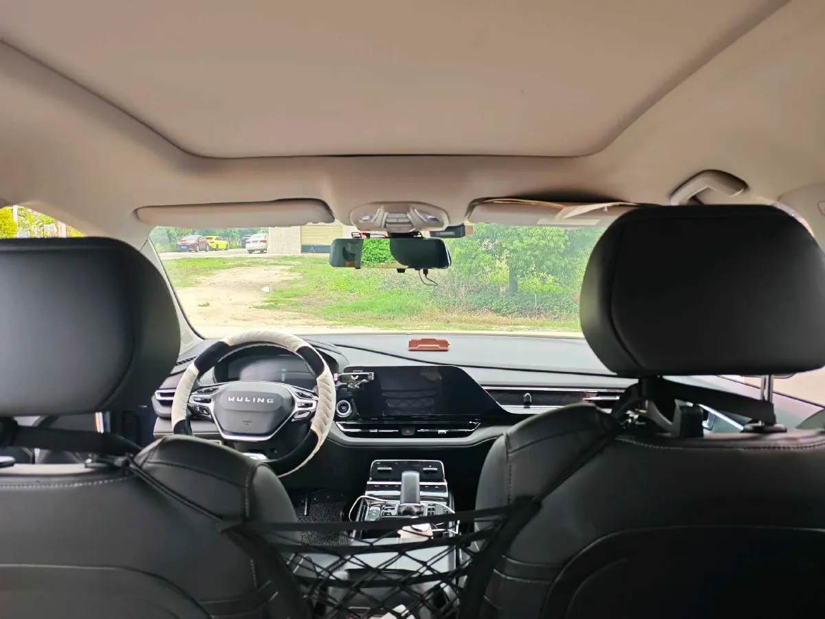 2020 WuLing KaiJie 1.5T 147HP L4 CVT,autocango,china used car exporter,china ev exporter,chinese used car exporter,chinese used ev exporter