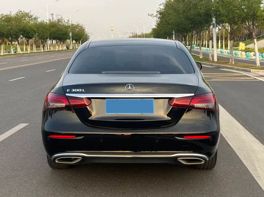 2023 Mercedes-Benz E Class 2.0T 258HP L4 9AT,autocango,china used car exporter,china ev exporter,chinese used car exporter,chinese used ev exporter