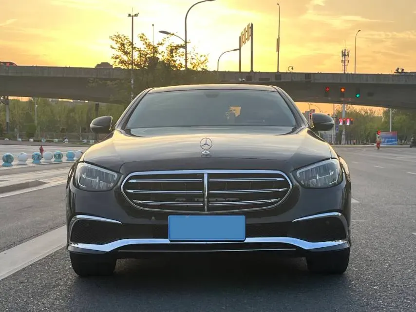 2023 Mercedes-Benz E Class 2.0T 258HP L4 9AT,autocango,china used car exporter,china ev exporter,chinese used car exporter,chinese used ev exporter