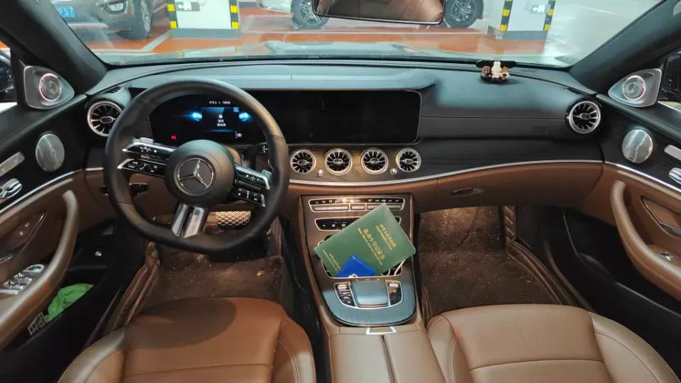 2021 Mercedes-Benz E Class 2.0T 258HP L4 9AT,autocango,china used car exporter,china ev exporter,chinese used car exporter,chinese used ev exporter