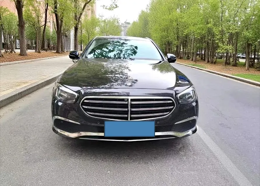 2023 Mercedes-Benz E Class 2.0T 258HP L4 9AT,autocango,china used car exporter,china ev exporter,chinese used car exporter,chinese used ev exporter