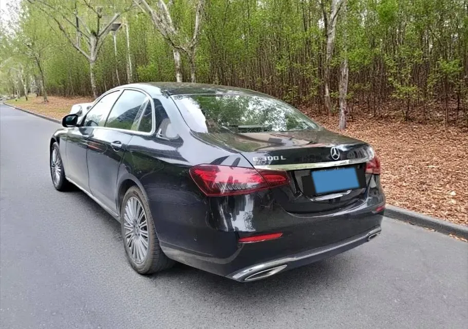 2023 Mercedes-Benz E Class 2.0T 258HP L4 9AT,autocango,china used car exporter,china ev exporter,chinese used car exporter,chinese used ev exporter