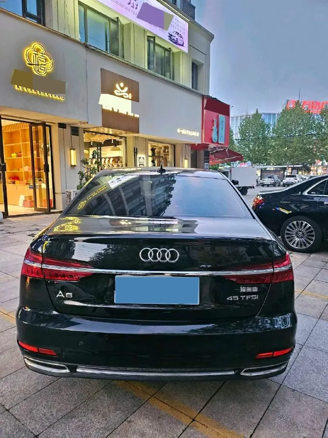 2019 Mercedes-Benz E Class 1.5T 184HP L4 9AT,autocango,china used car exporter,china ev exporter,chinese used car exporter,chinese used ev exporter