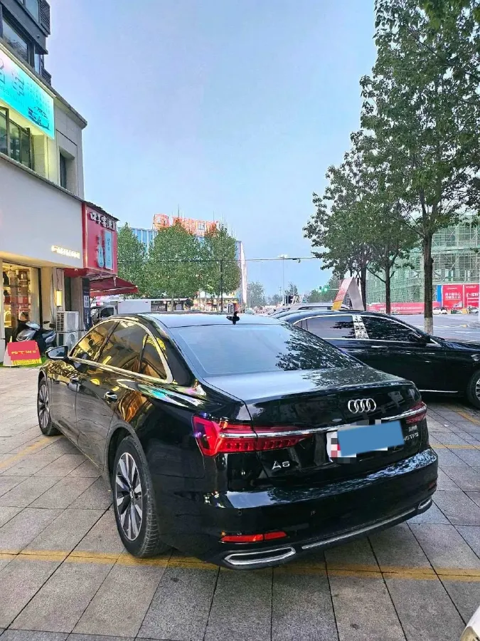 2019 Mercedes-Benz E Class 1.5T 184HP L4 9AT,autocango,china used car exporter,china ev exporter,chinese used car exporter,chinese used ev exporter