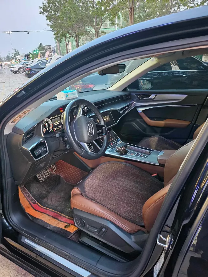 2019 Mercedes-Benz E Class 1.5T 184HP L4 9AT,autocango,china used car exporter,china ev exporter,chinese used car exporter,chinese used ev exporter