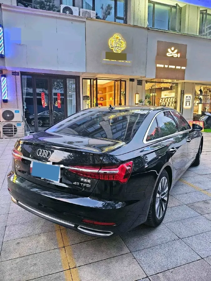 2019 Mercedes-Benz E Class 1.5T 184HP L4 9AT,autocango,china used car exporter,china ev exporter,chinese used car exporter,chinese used ev exporter