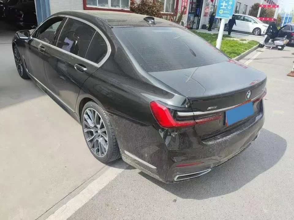 2021 BMW 7 Series 3.0T 340HP L6 8AT,autocango,china used car exporter,china ev exporter,chinese used car exporter,chinese used ev exporter