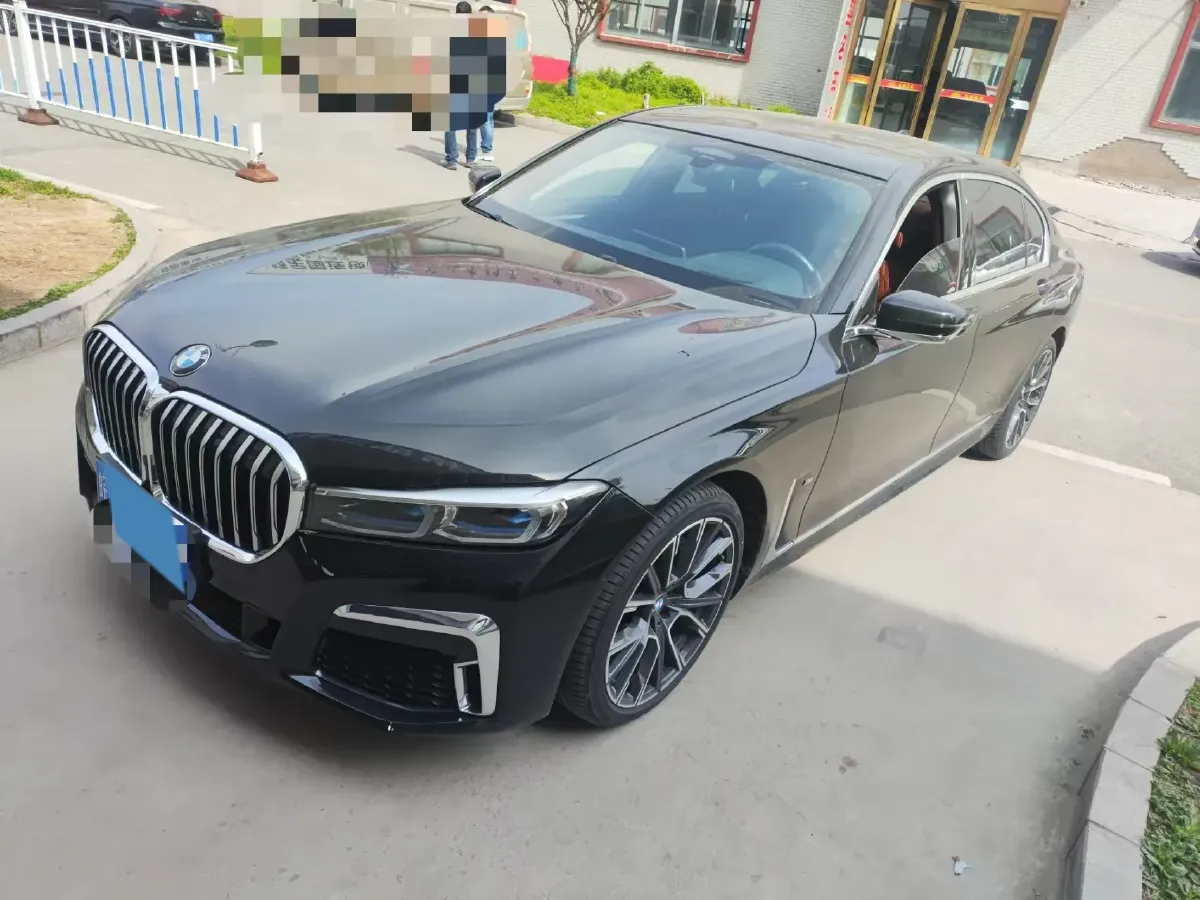2021 BMW 7 Series 3.0T 340HP L6 8AT,autocango,china used car exporter,china ev exporter,chinese used car exporter,chinese used ev exporter