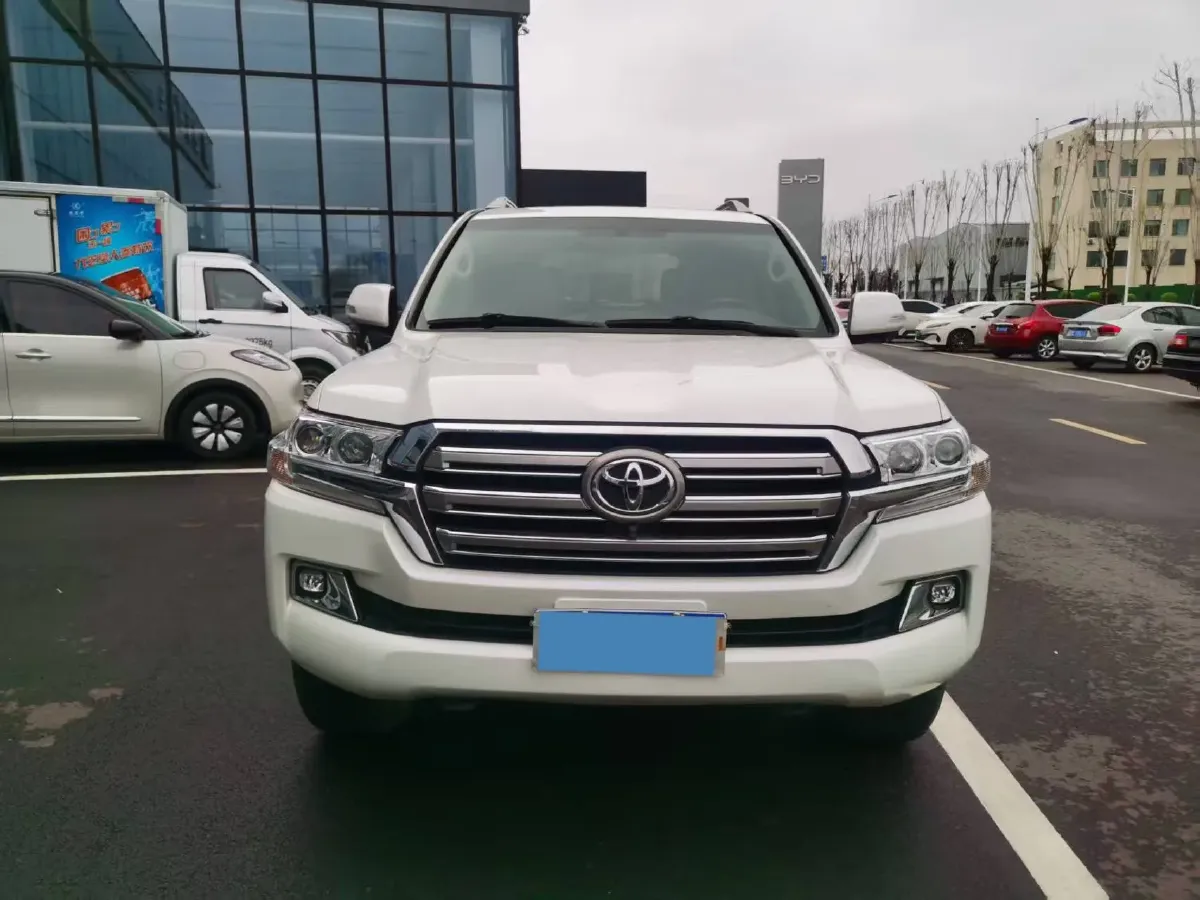 2019 Chevrolet Trax 1.0T 125HP L3 6AT,autocango,china used car exporter,china ev exporter,chinese used car exporter,chinese used ev exporter