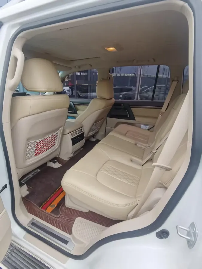 2019 Chevrolet Trax 1.0T 125HP L3 6AT,autocango,china used car exporter,china ev exporter,chinese used car exporter,chinese used ev exporter