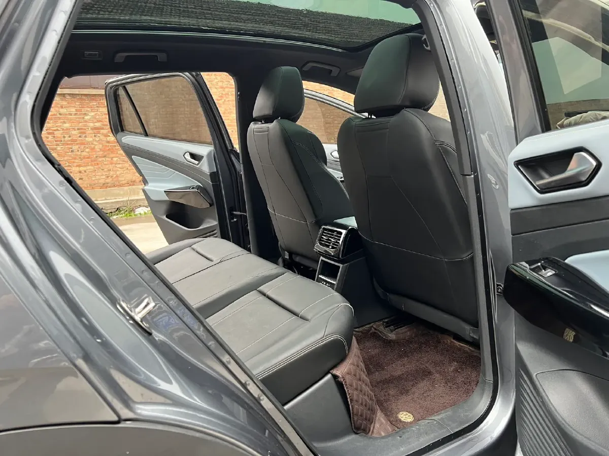 2024 Volkswagen ID.4 X BEV 52.8KWH,autocango,china used car exporter,china ev exporter,chinese used car exporter,chinese used ev exporter