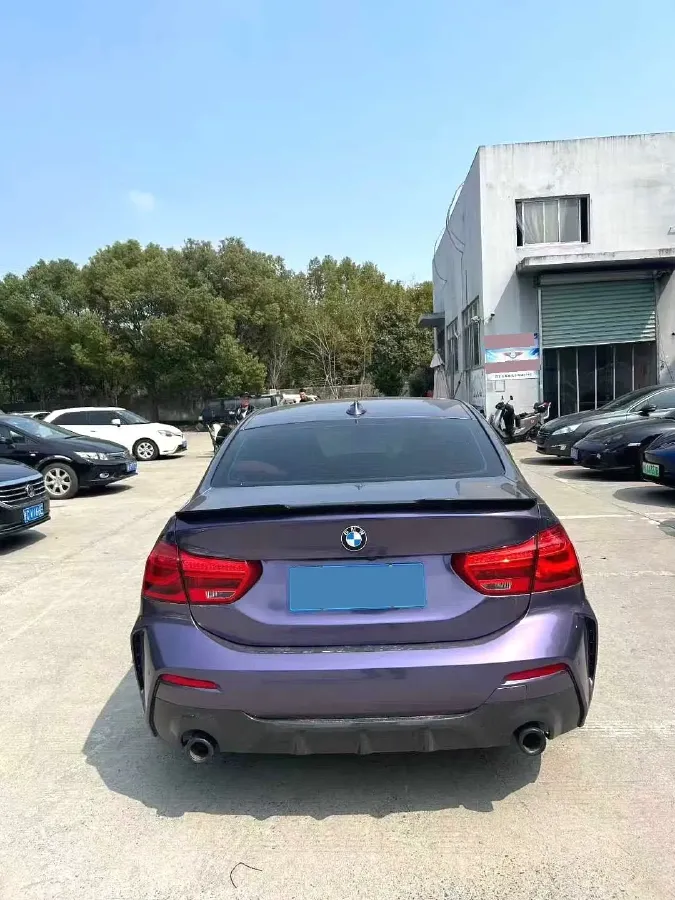 2023 BMW 1 Series 2.0T 178HP L4 7DCT,autocango,china used car exporter,china ev exporter,chinese used car exporter,chinese used ev exporter