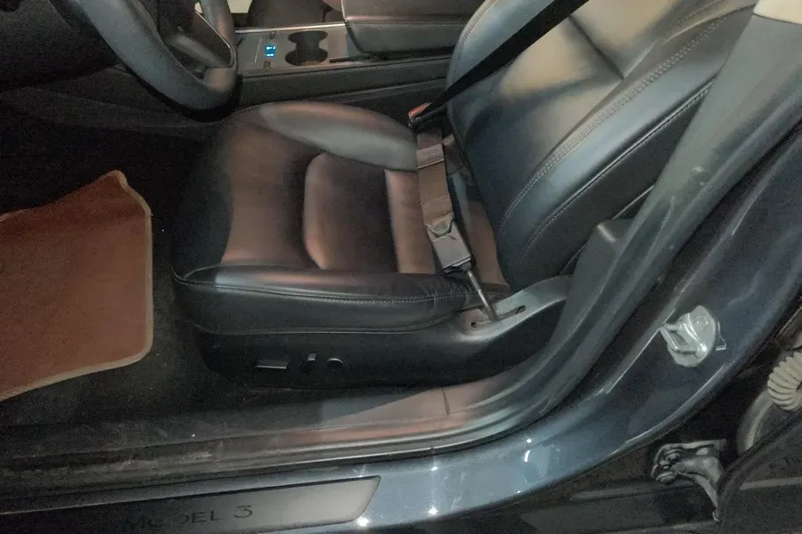 2021 Tesla Model 3 BEV 55KWH,autocango,china used car exporter,china ev exporter,chinese used car exporter,chinese used ev exporter