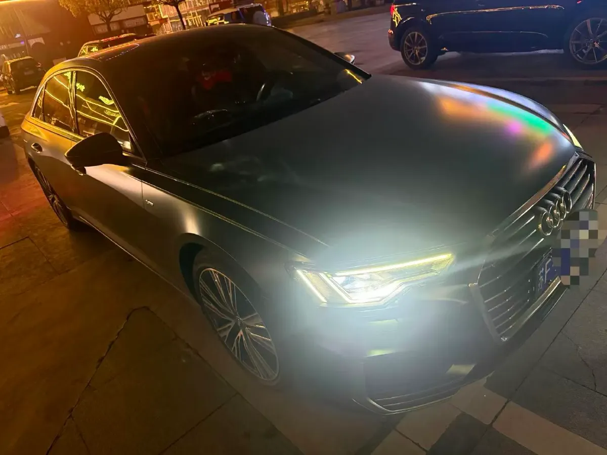 2019 Mercedes-Benz GLC Class 2.0T 245HP L4 9AT,autocango,china used car exporter,china ev exporter,chinese used car exporter,chinese used ev exporter