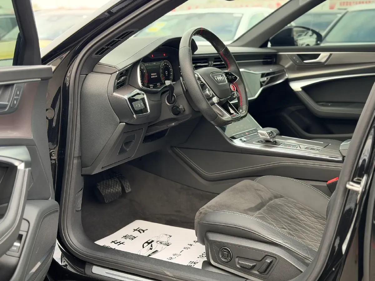 2021 Audi A6L 3.0T 340HP V6 7DCT,autocango,china used car exporter,china ev exporter,chinese used car exporter,chinese used ev exporter