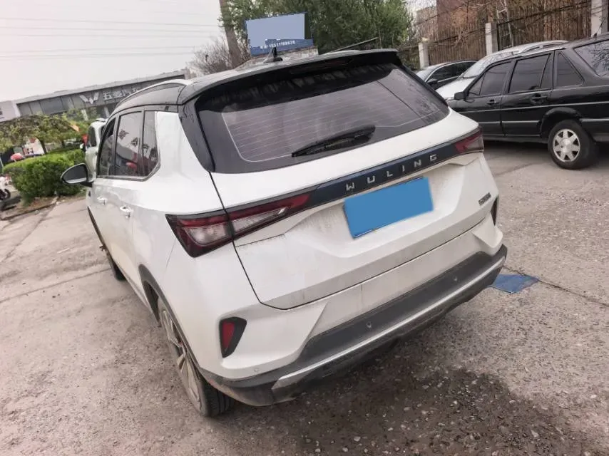 2021 WuLing XingChen 1.5T 147HP L4 CVT,autocango,china used car exporter,china ev exporter,chinese used car exporter,chinese used ev exporter