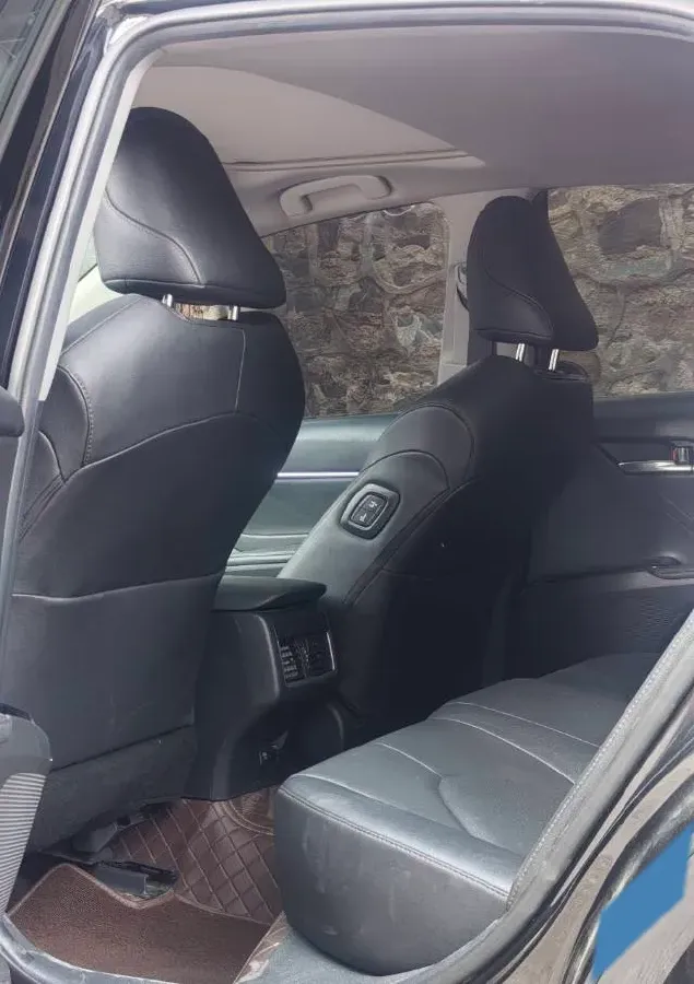 2021 Toyota Camry 2.0L 178HP L4 CVT,autocango,china used car exporter,china ev exporter,chinese used car exporter,chinese used ev exporter