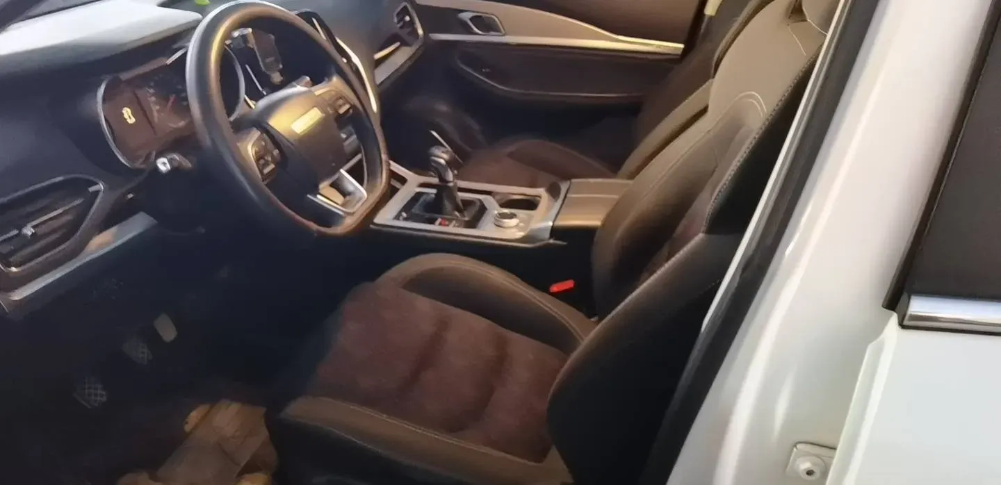 2021 Jetour X90 1.5T 156HP L4 6MT,autocango,china used car exporter,china ev exporter,chinese used car exporter,chinese used ev exporter