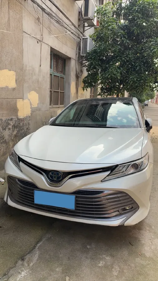 2018 Toyota Camry 2.5L 178HP L4 E-CVT Hybrid,autocango,china used car exporter,china ev exporter,chinese used car exporter,chinese used ev exporter