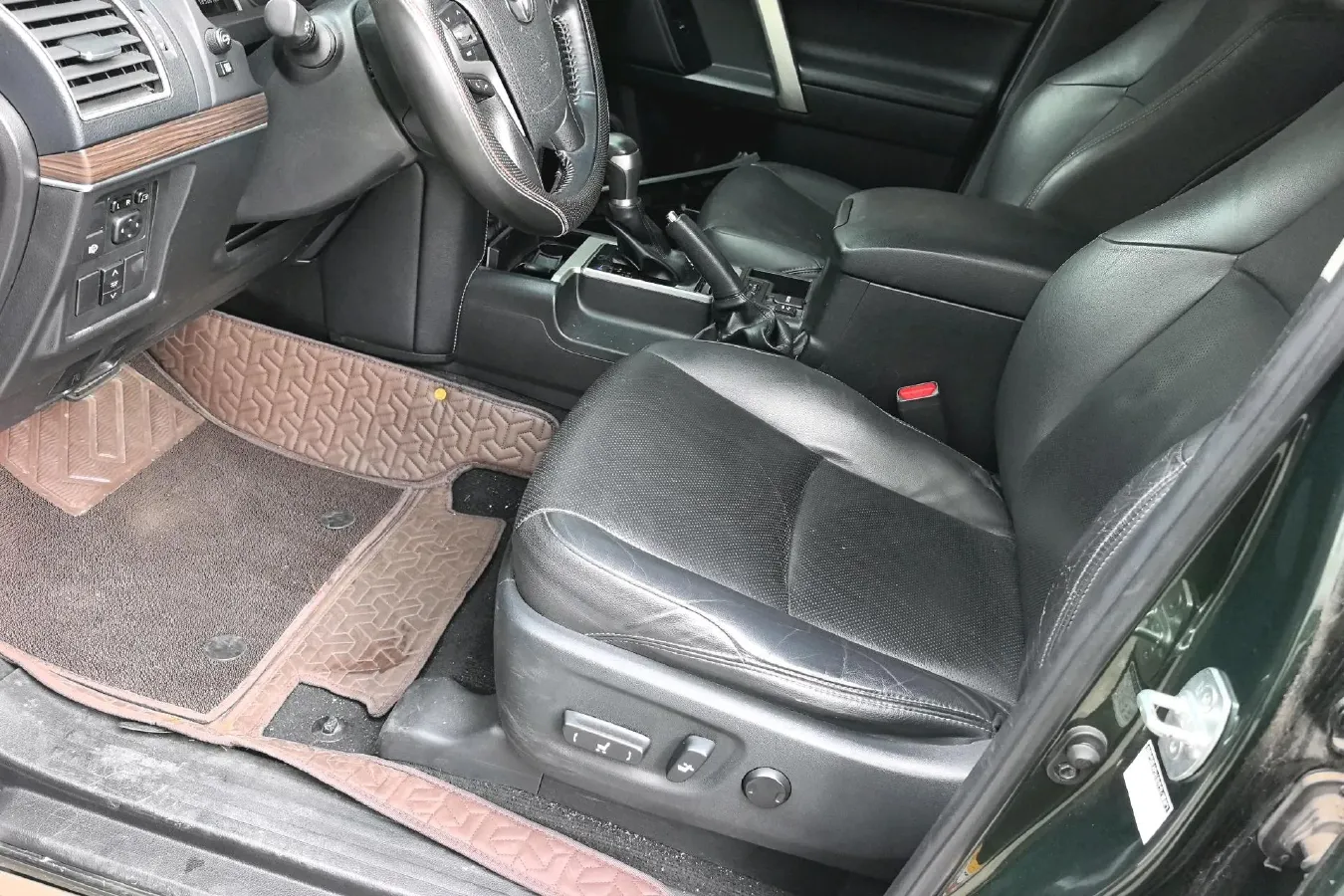 2018 Toyota Land Cruiser Prado 3.5L 280HP V6 6AT,autocango,china used car exporter,china ev exporter,chinese used car exporter,chinese used ev exporter