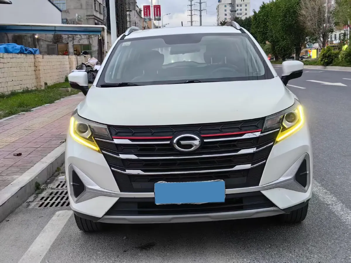 2021 GAC Trumpchi GS3 1.5T 163HP L3 6MT,autocango,china used car exporter,china ev exporter,chinese used car exporter,chinese used ev exporter