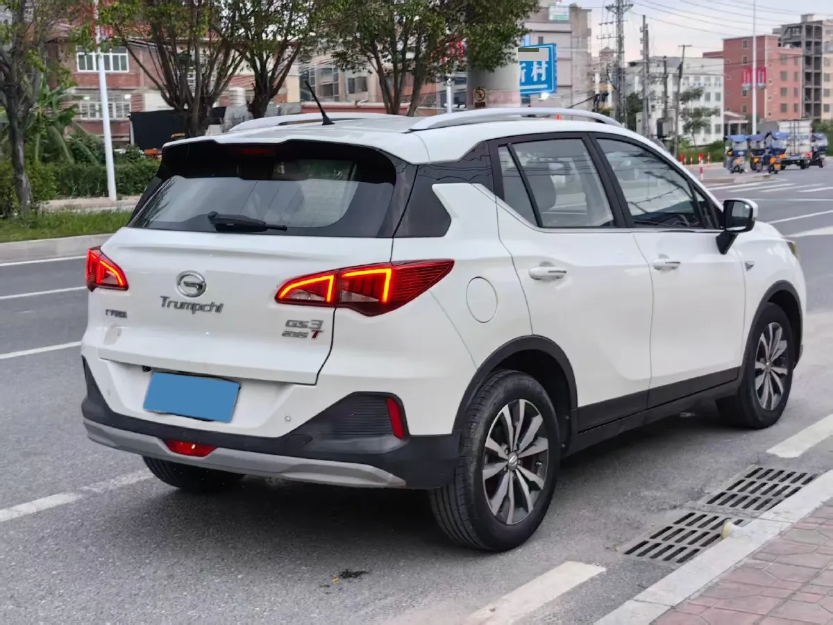 2021 GAC Trumpchi GS3 1.5T 163HP L3 6MT,autocango,china used car exporter,china ev exporter,chinese used car exporter,chinese used ev exporter