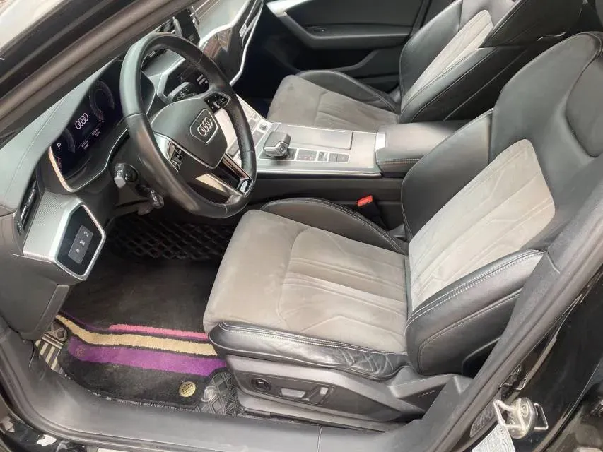 2022 Audi A6L 2.0T 190HP L4 7DCT,autocango,china used car exporter,china ev exporter,chinese used car exporter,chinese used ev exporter