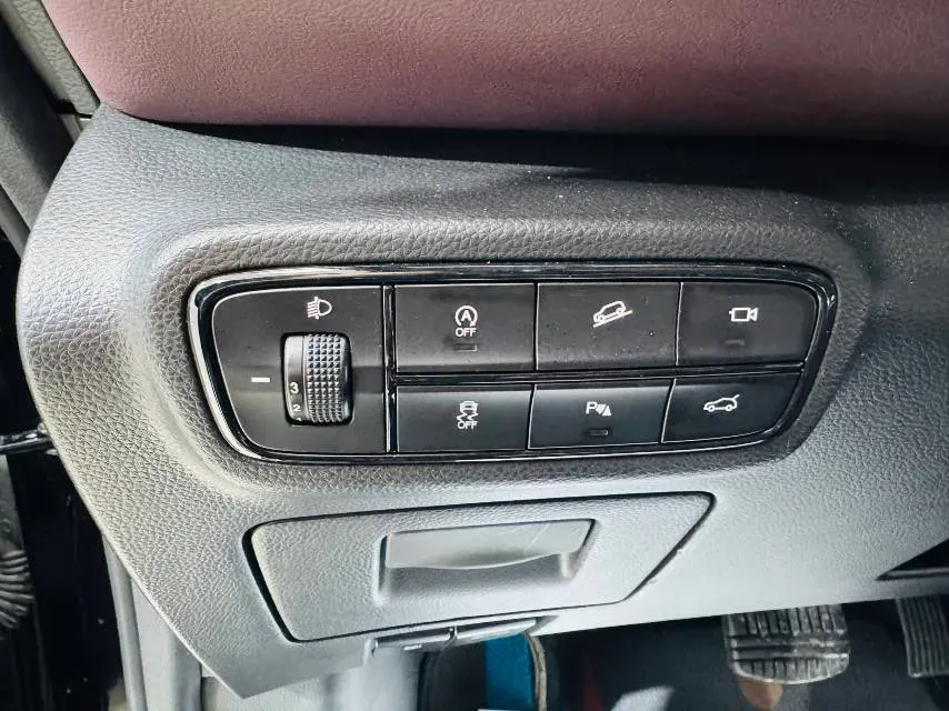 2021 GAC Trumpchi M6 1.5T 169HP L4 7DCT,autocango,china used car exporter,china ev exporter,chinese used car exporter,chinese used ev exporter