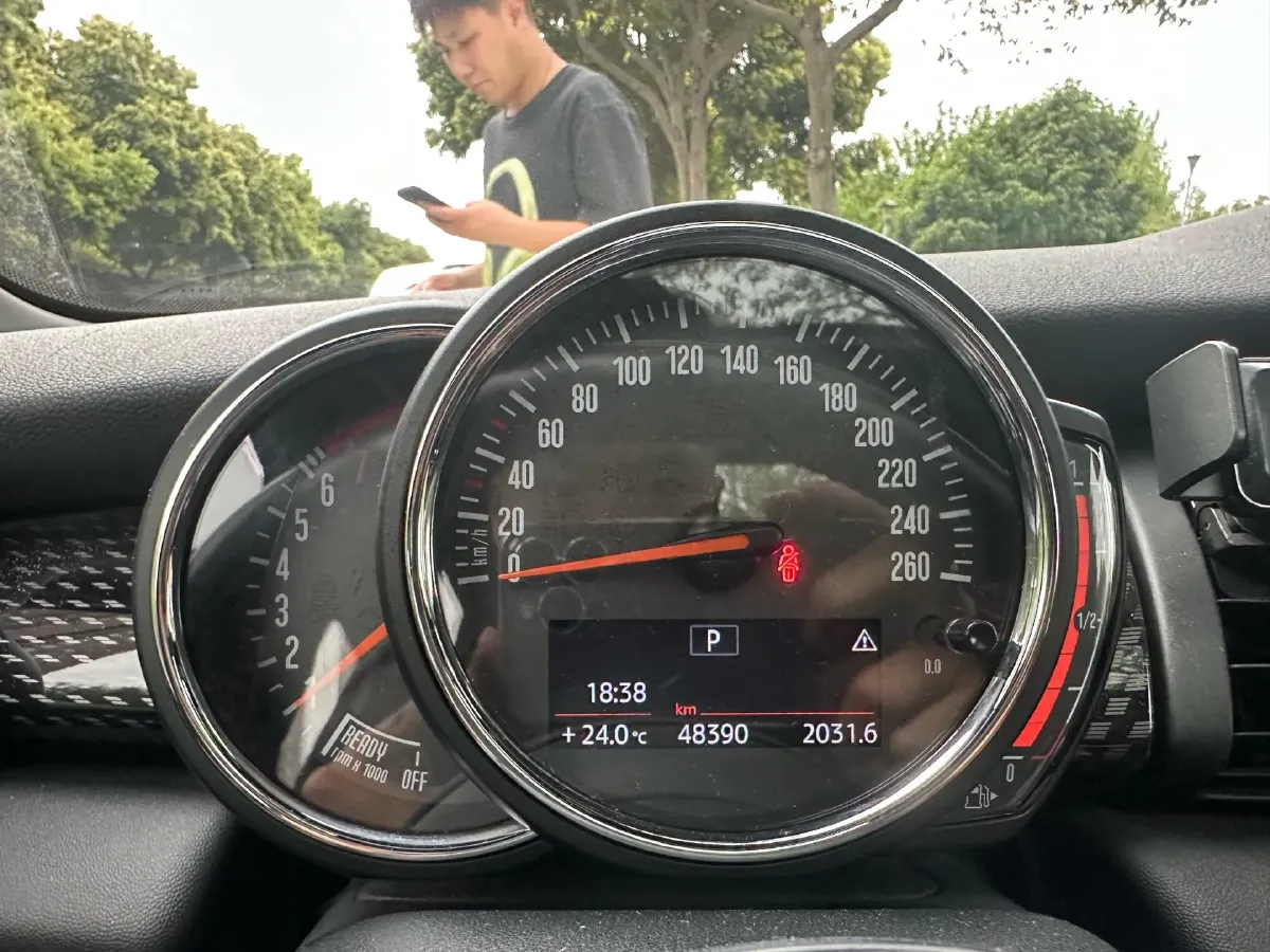 2018 Mercedes-Benz CLA Class 2.0T 184HP L4 7DCT,autocango,china used car exporter,china ev exporter,chinese used car exporter,chinese used ev exporter