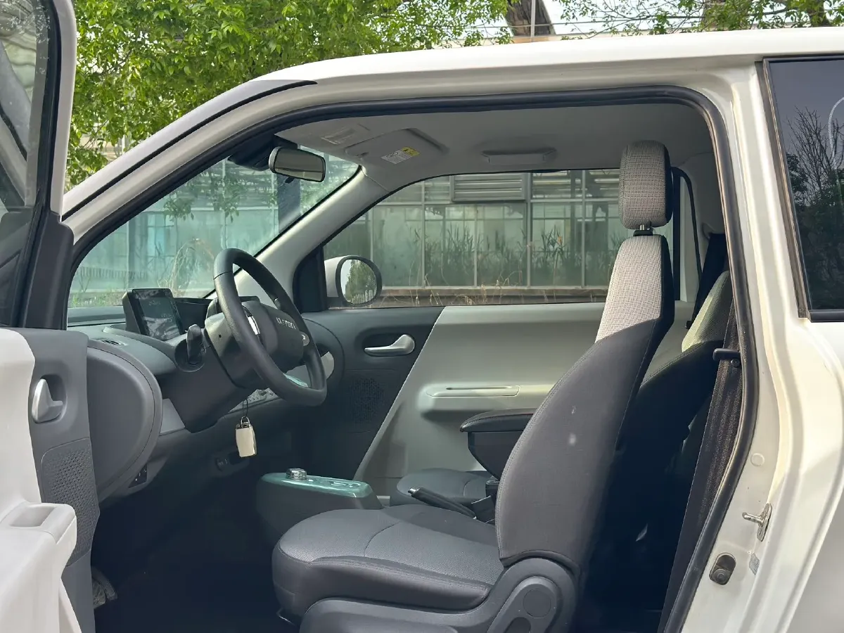 2025 LingBox BOX BEV 19.2KWH,autocango,china used car exporter,china ev exporter,chinese used car exporter,chinese used ev exporter