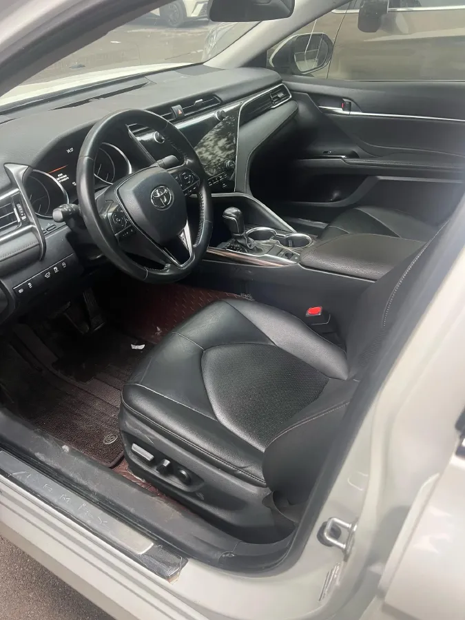 2019 Toyota Camry 2.0L 178HP L4 CVT,autocango,china used car exporter,china ev exporter,chinese used car exporter,chinese used ev exporter