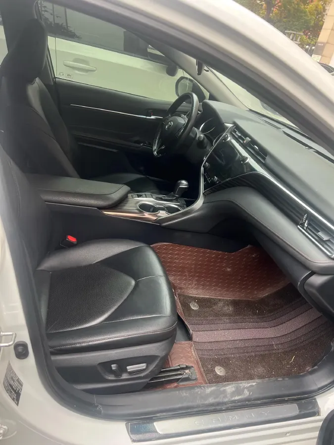 2019 Toyota Camry 2.0L 178HP L4 CVT,autocango,china used car exporter,china ev exporter,chinese used car exporter,chinese used ev exporter