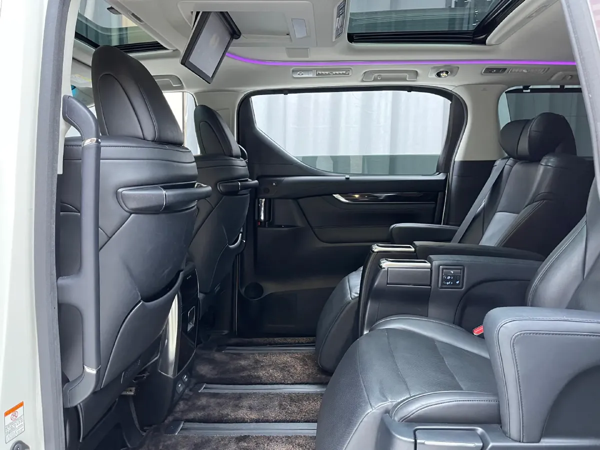 2020 Toyota Vellfire 2.5L 117HP L4 E-CVT Hybrid,autocango,china used car exporter,china ev exporter,chinese used car exporter,chinese used ev exporter